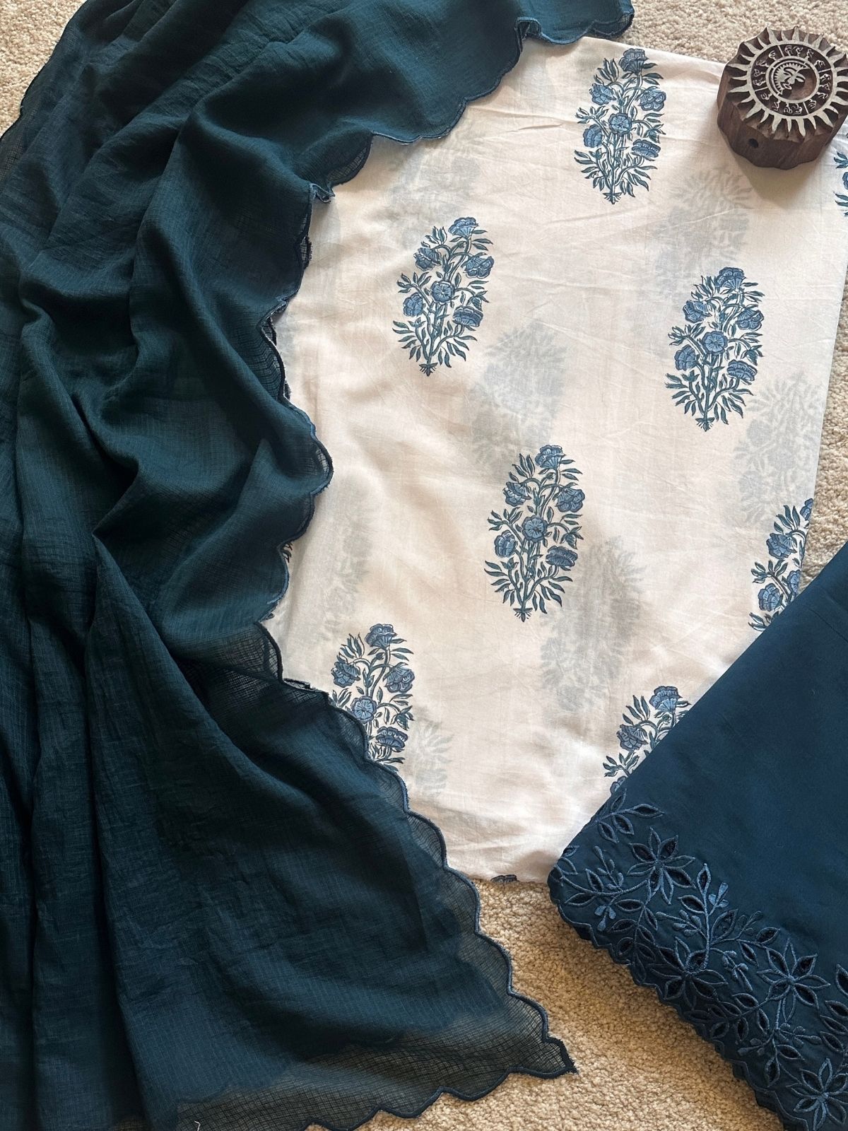 Saaira Unstitched Set
