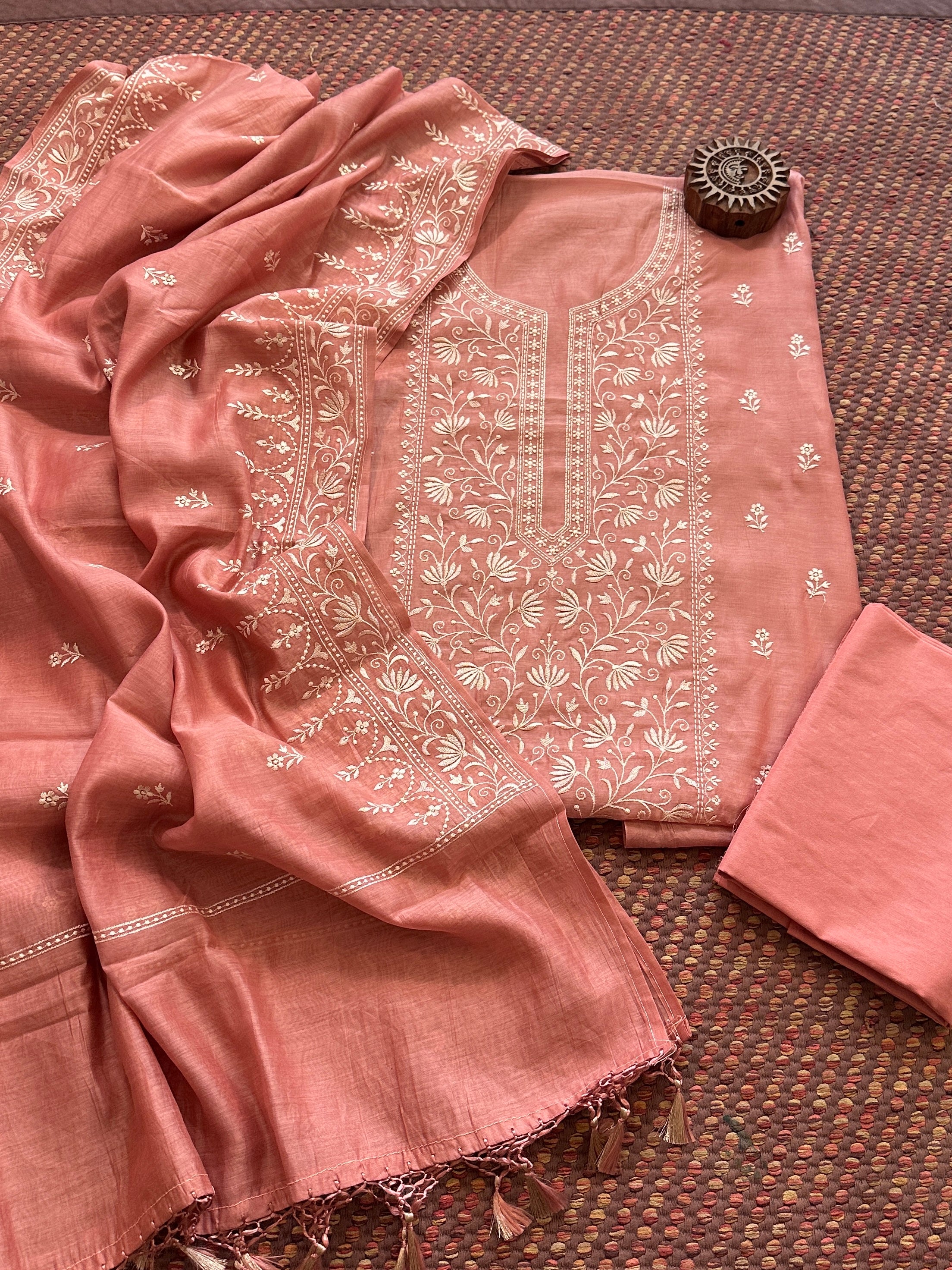 Malmal Maheshwari Silk Embroidered Unstitched Set